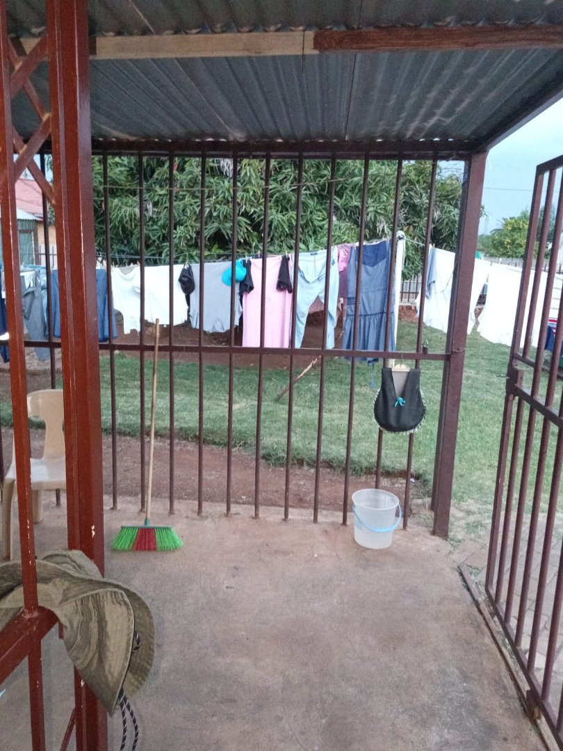 2 Bedroom Property for Sale in Mothutlung-A North West